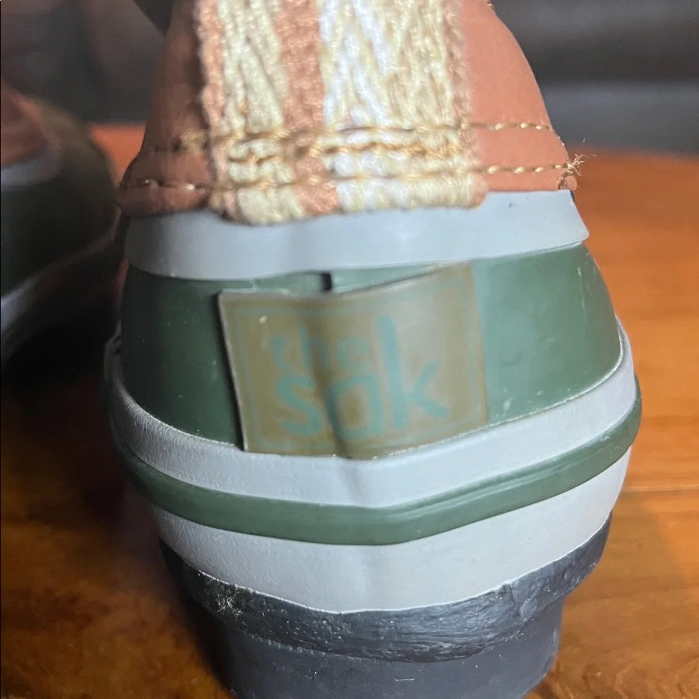 The Sak Daley Duck Boots Women’s Size 6 Green Woven Trim Waterproof Snow Boots